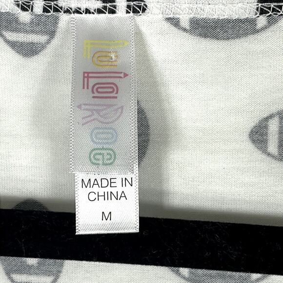 LuLaRoe Perfect T Football Print Neutral Black White Total Comfort Team Spirit M - Picture 4 of 14